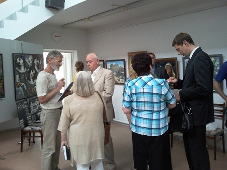 Выставка Союза художников Приднестровья посвященная 30 летию творческих мастерских Союза художников под названием "мастерская +мастерство =искусство".